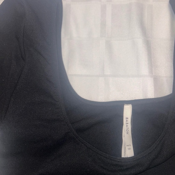 Babaton Contour Square Neck Long Sleeve Top – Black, Size M/L - Picture 4 of 4
